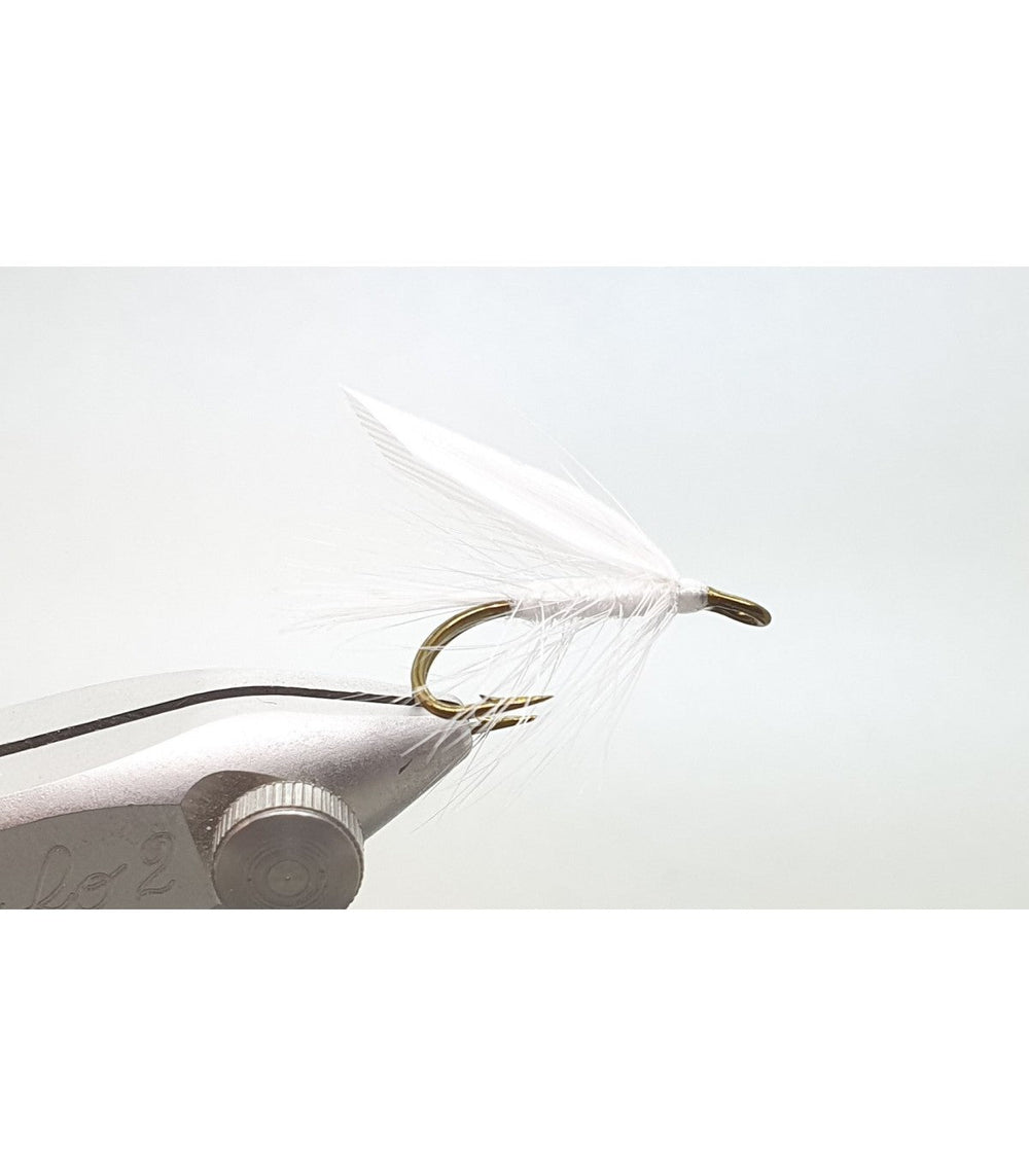 White Moth SH - Flue.no - Fiskefluer