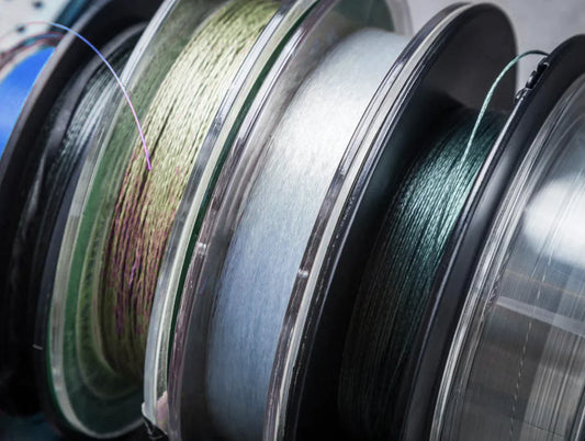 Alt om Fiskesnører - Hvilket fiskesnøre bør du bruke? | Monofilamen, Multifilament eller Flourcarbon - Flue.no