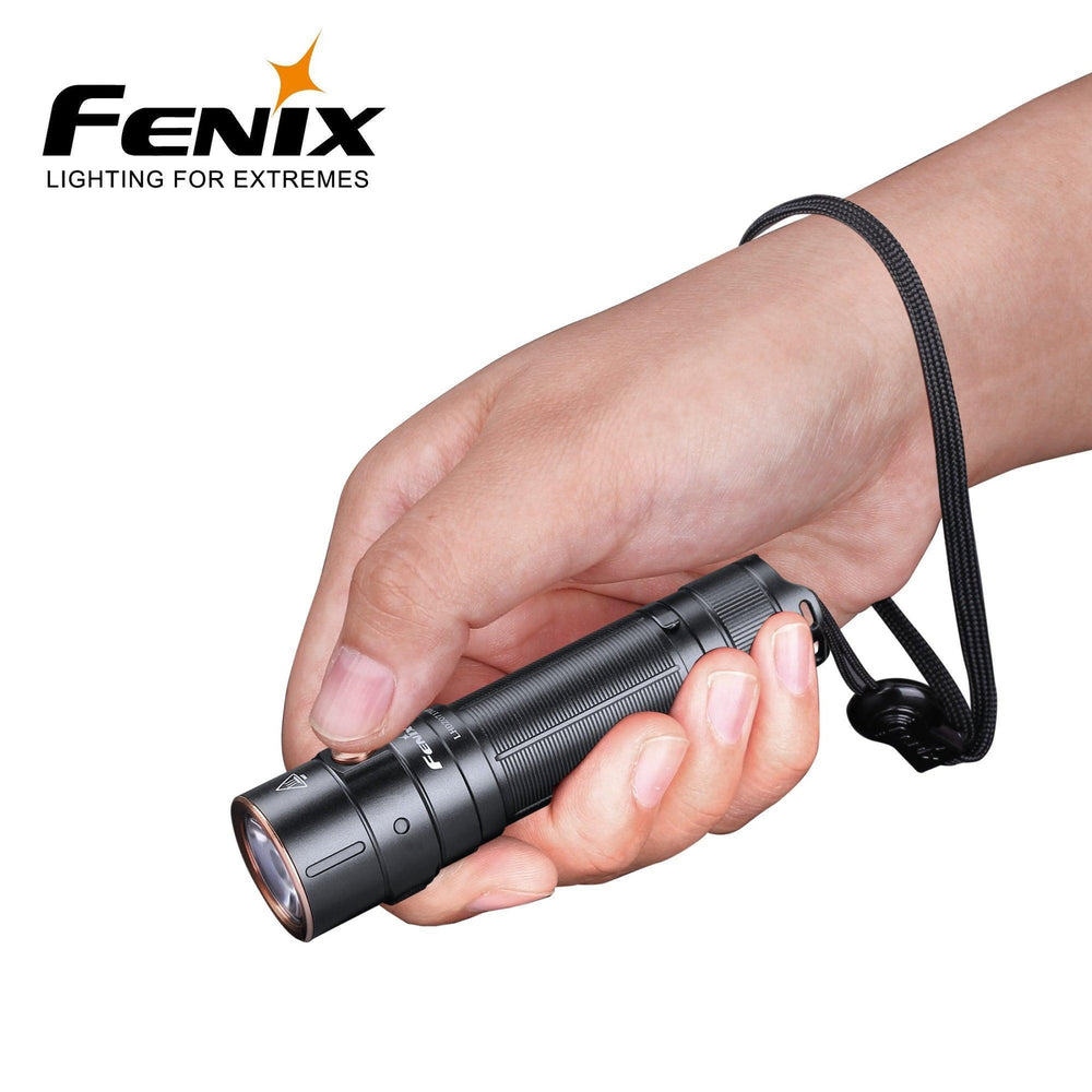 FENIX E28R LED LYKT 1500 LM M.BATTERI USB-C - Flue.no - Lommelykter