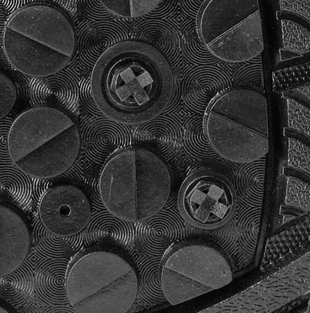 POSIGRIP SCREW IN STUDS - PIGGER TIL VADESKO | ORVIS - Flue.no - Fiskeutstyr