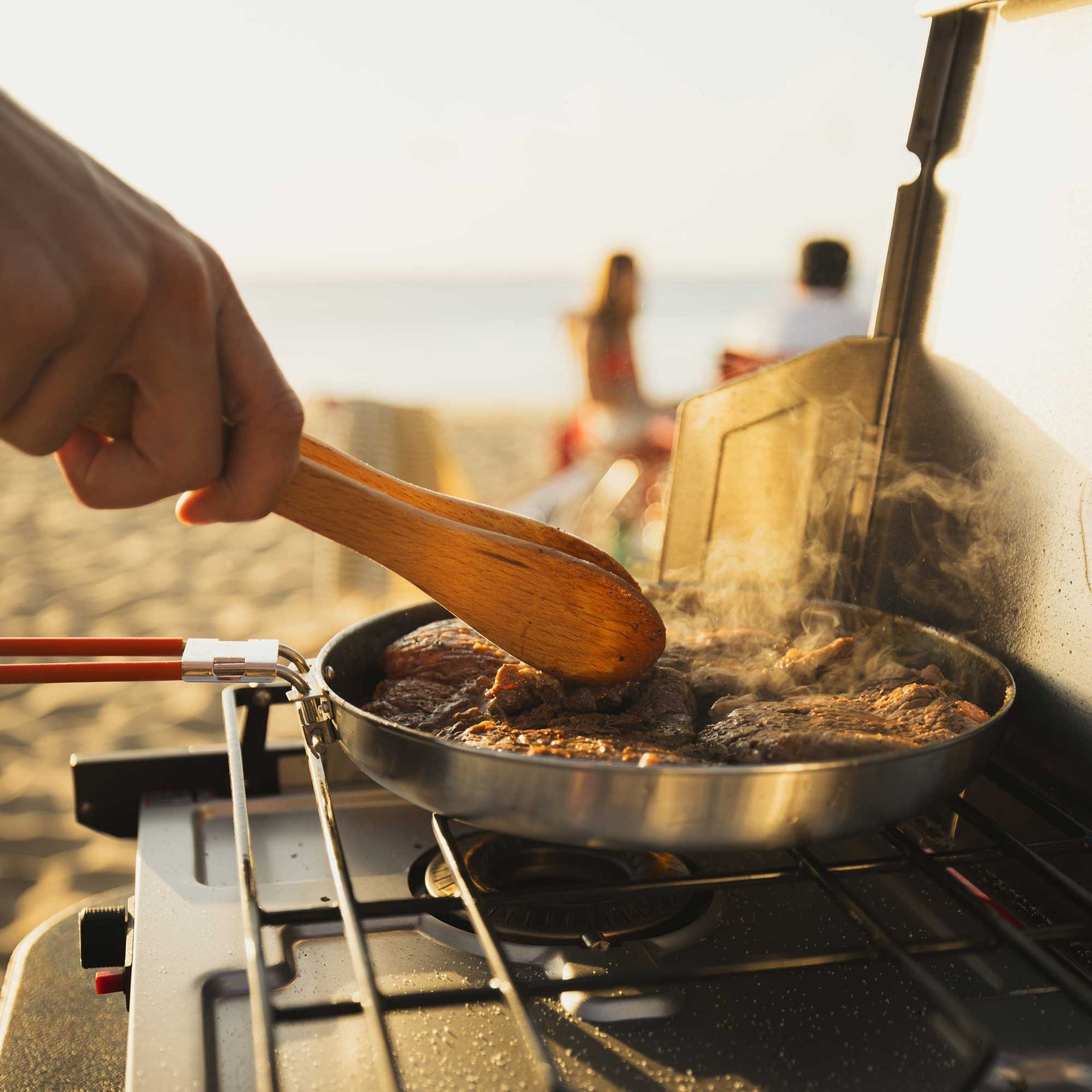 RAKAU TONGS - TANG TIL MATLAGING PÅ TUR | GSI - Flue.no - Campingutstyr